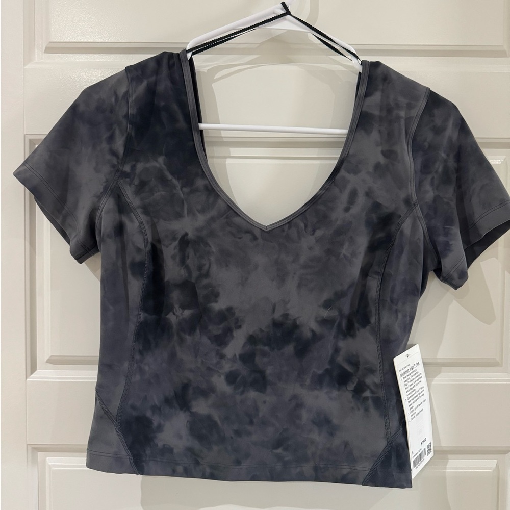 BNWT Lululemon Align Tee